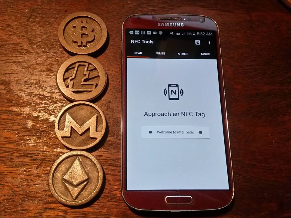 Bitcoin Wallet Chips and Smartphone